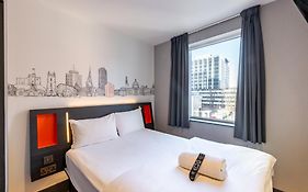 Easyhotel Cardiff